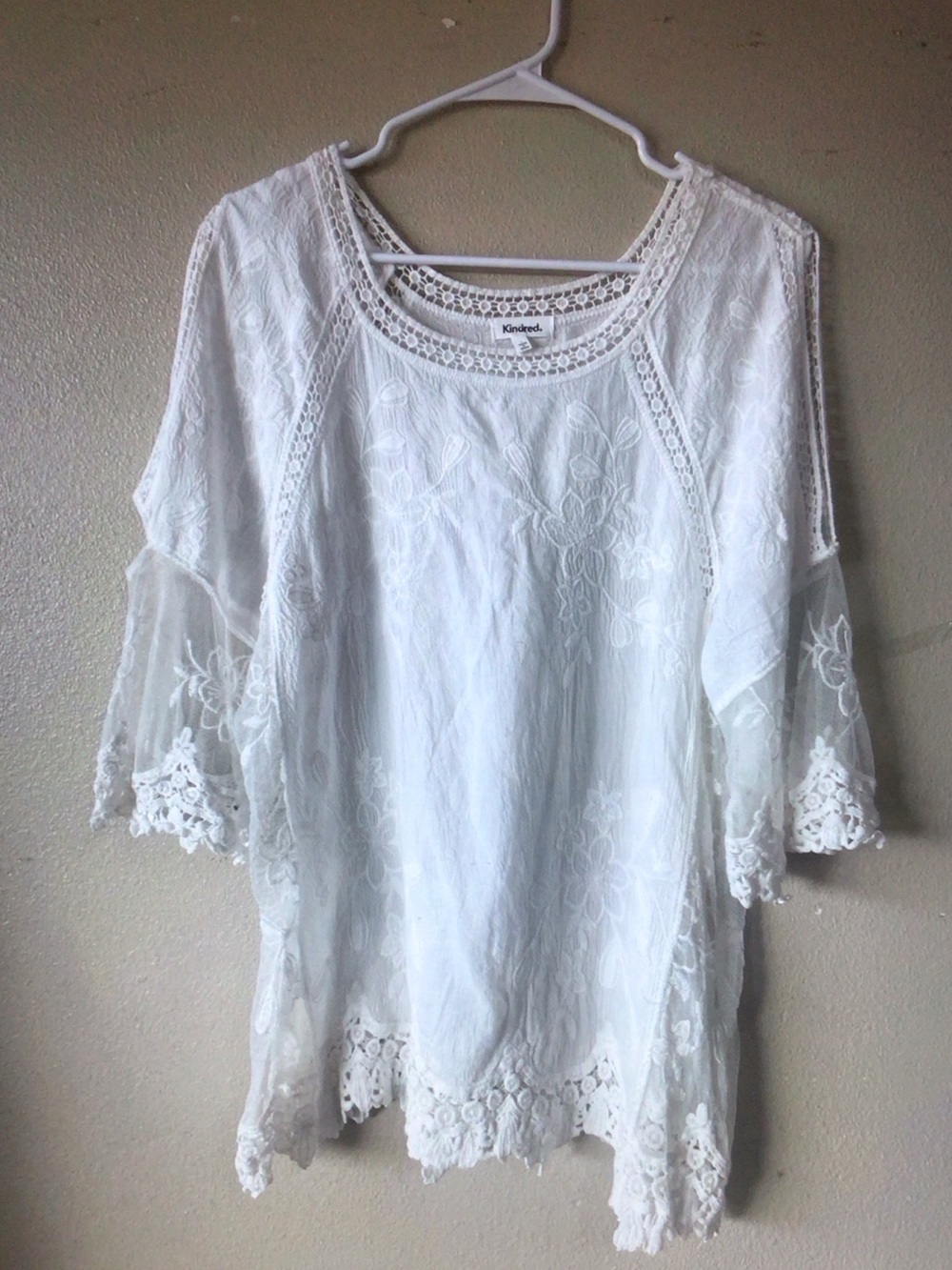Kindred White Lace Trim Peasant Tunic